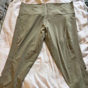 Athleta Salutation Stash Pocket II Cutout 7/8 Tight